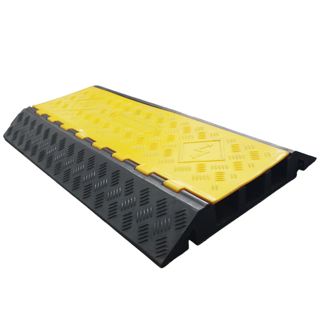 3-ChannelCableProtectorRamp-4