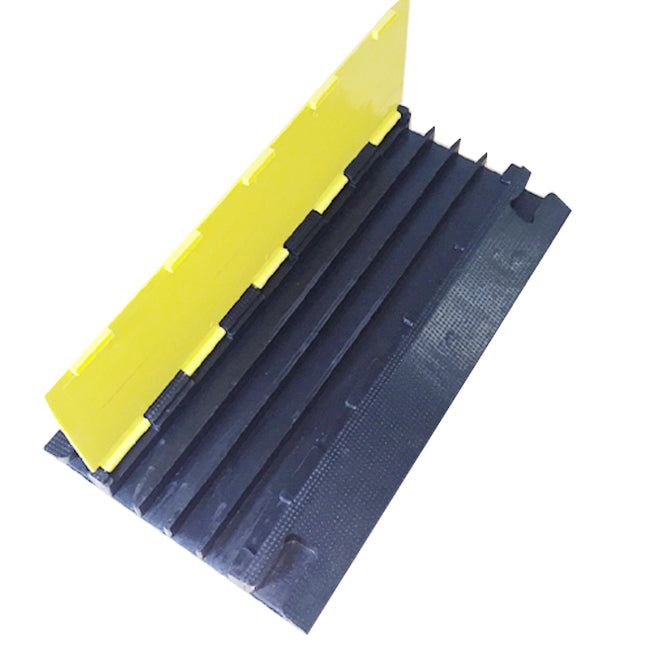 4-ChannelRubberCableProtector-2