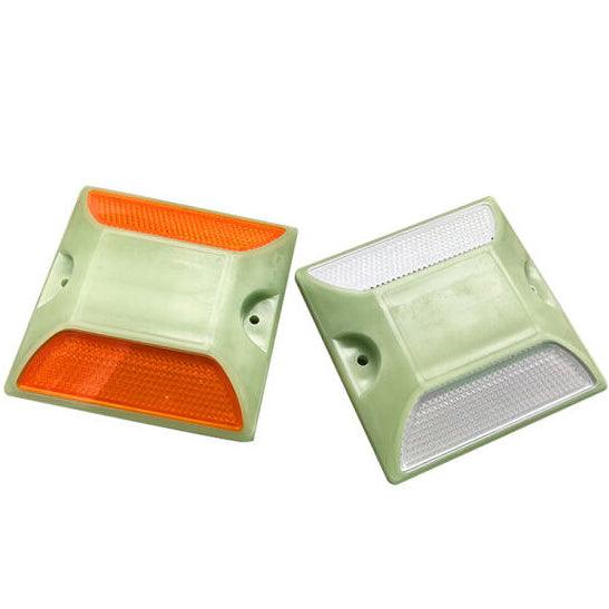 Reflective-Plastic-Road-Stud-Fluorescent-Road-Markers