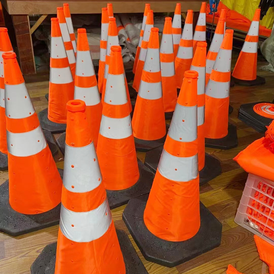 heavy-duty-collapsible-cone-4